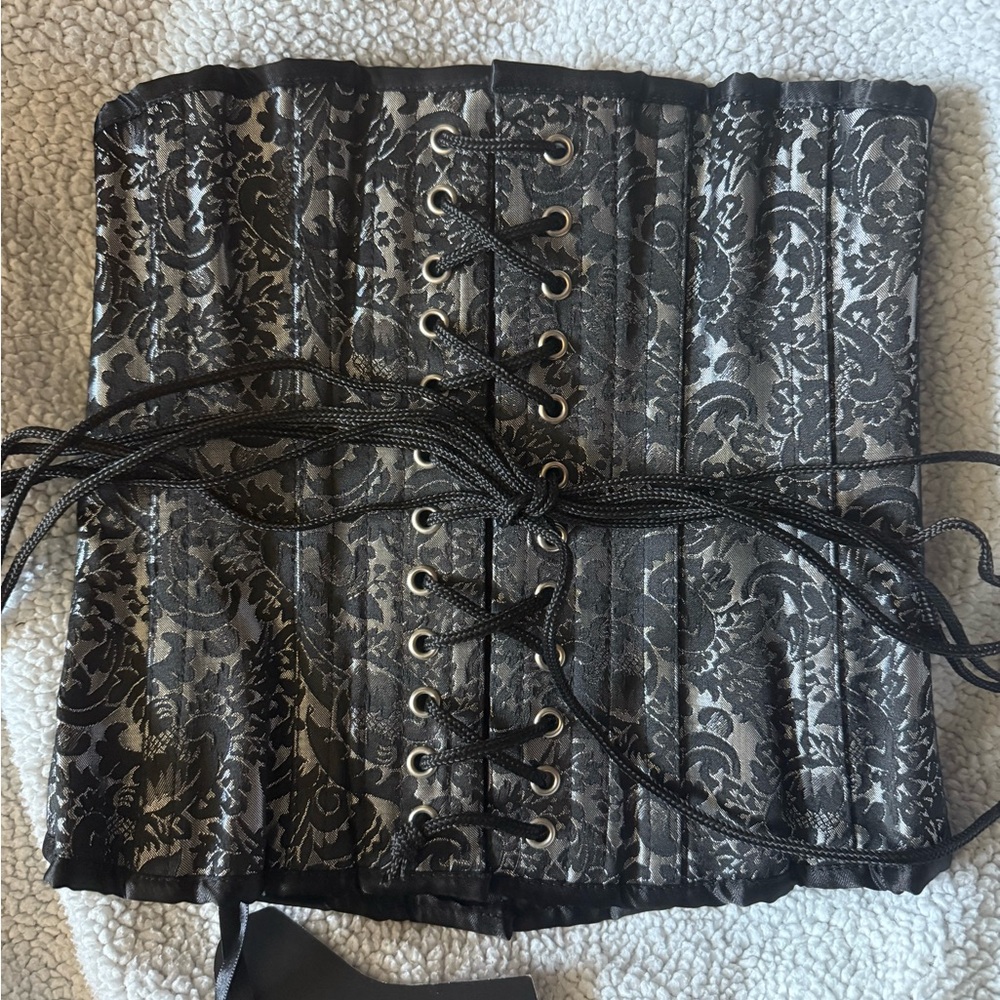 Silver and black brocade steel boned underbust corset - Picture 2 of 8